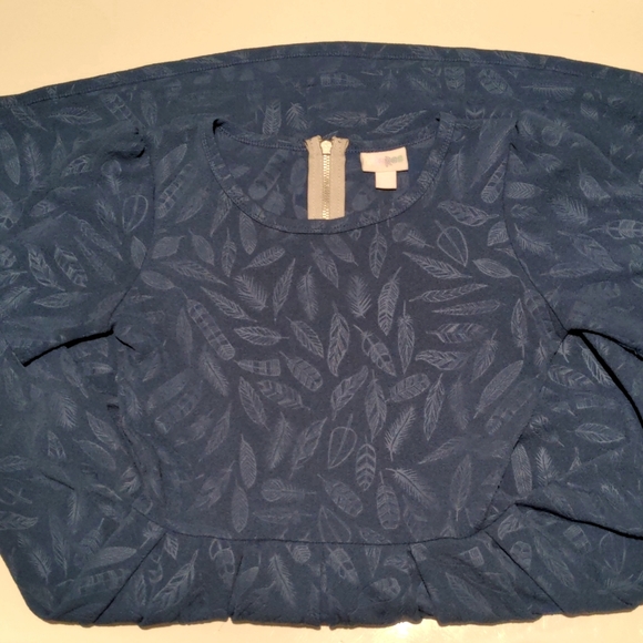 LuLaRoe Amelia XS NWOT Feathers - Picture 3 of 4